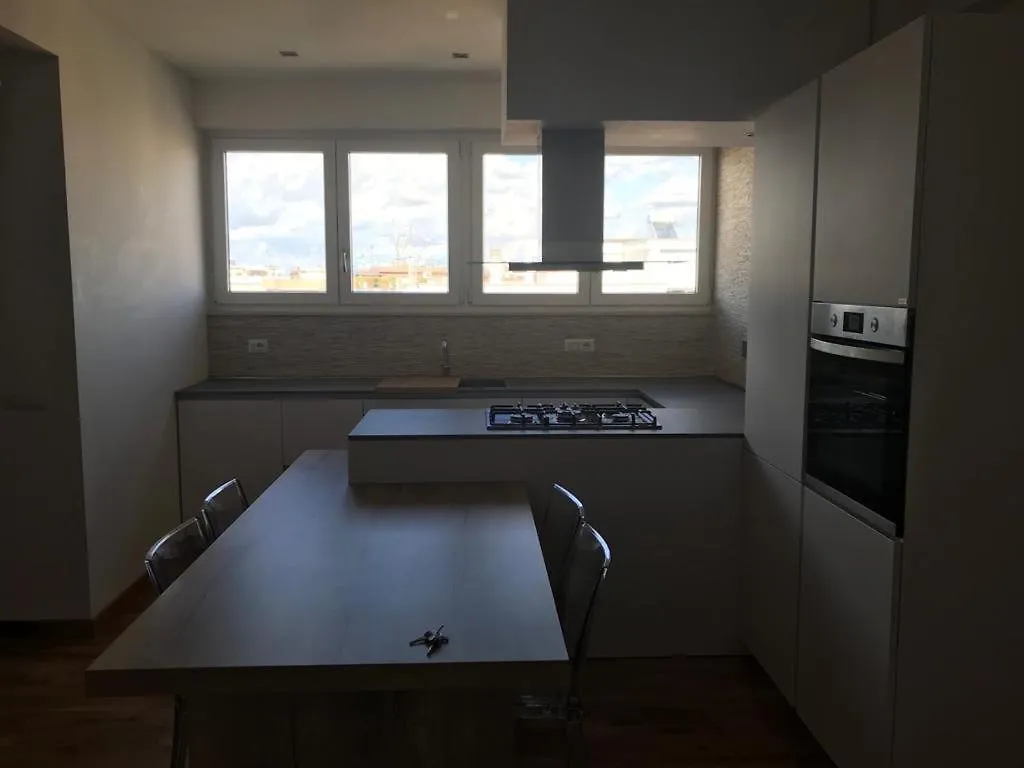 Apartamento Madd House Bis Roma